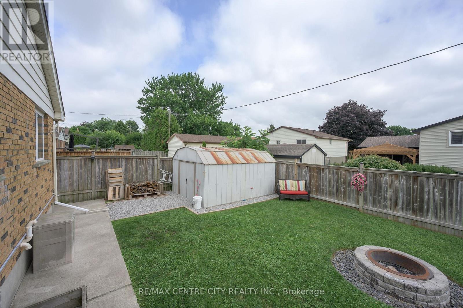 1 Idsardi Avenue, St. Thomas, Ontario  N5R 5P5 - Photo 14 - X13536812