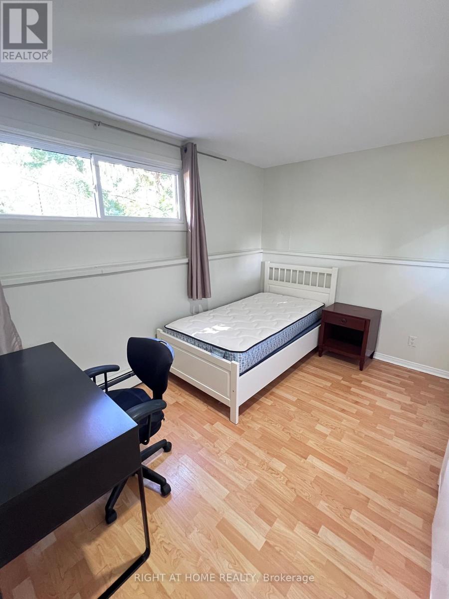 46 Radcliffe Crescent, London North, Ontario  N6H 3X4 - Photo 32 - X13536848