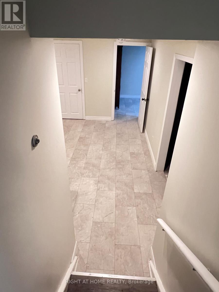 46 Radcliffe Crescent, London North, Ontario  N6H 3X4 - Photo 34 - X13536848