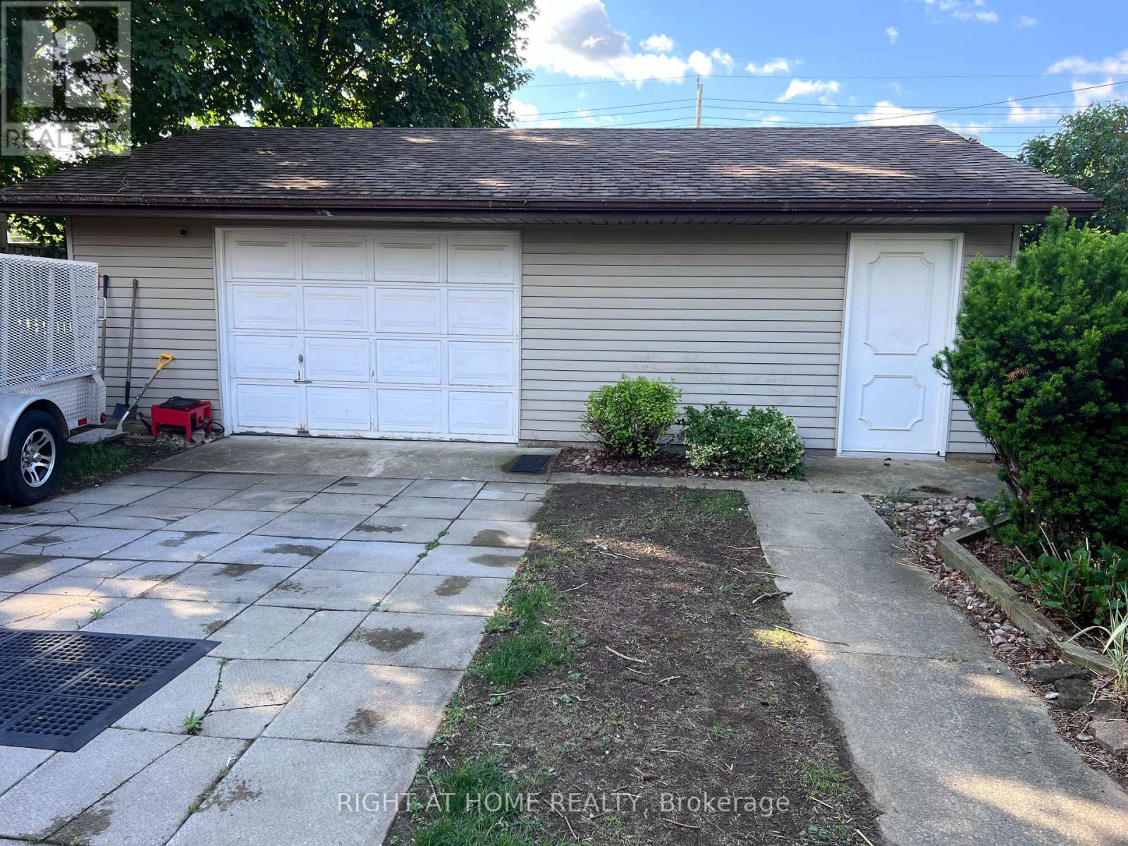46 Radcliffe Crescent, London North, Ontario  N6H 3X4 - Photo 6 - X13536848