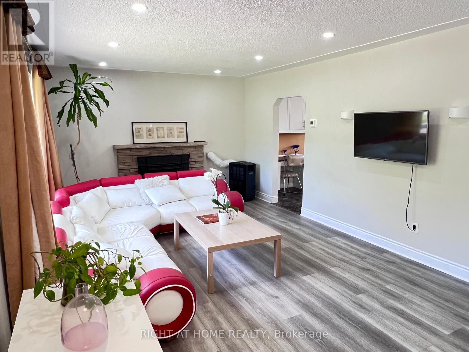 46 Radcliffe Crescent, London North, Ontario  N6H 3X4 - Photo 9 - X13536848