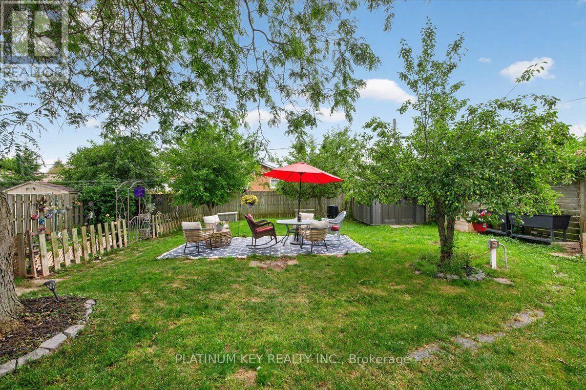 1948 Royal Crescent, London East, Ontario  N5V 1N7 - Photo 17 - X13537062
