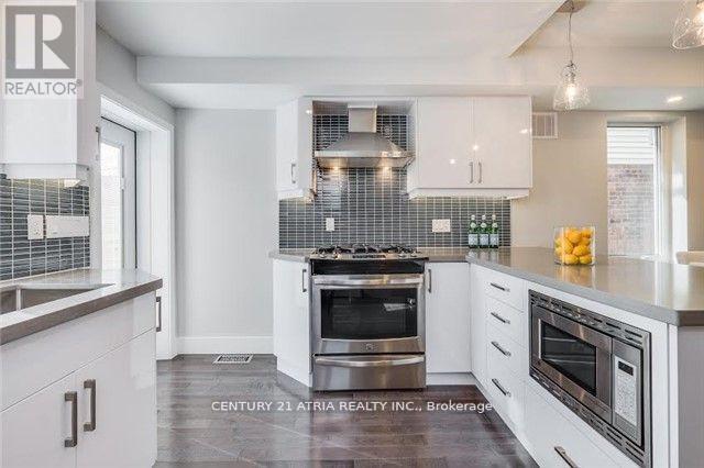 51 West Lynn Avenue, Toronto, Ontario  M4C 3V9 - Photo 7 - E13536864
