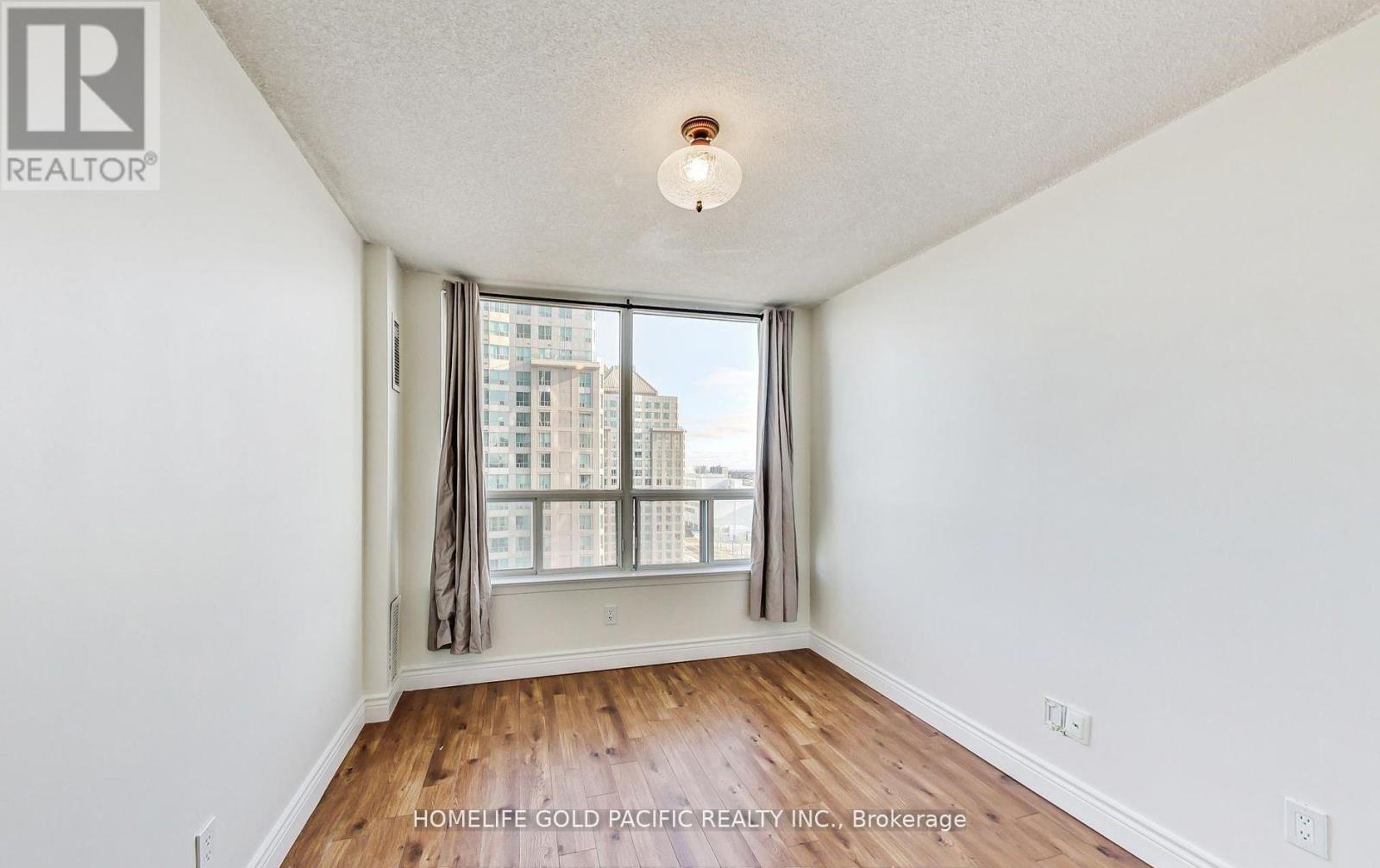 1604 - 88 CORPORATE DRIVE - Photo 16