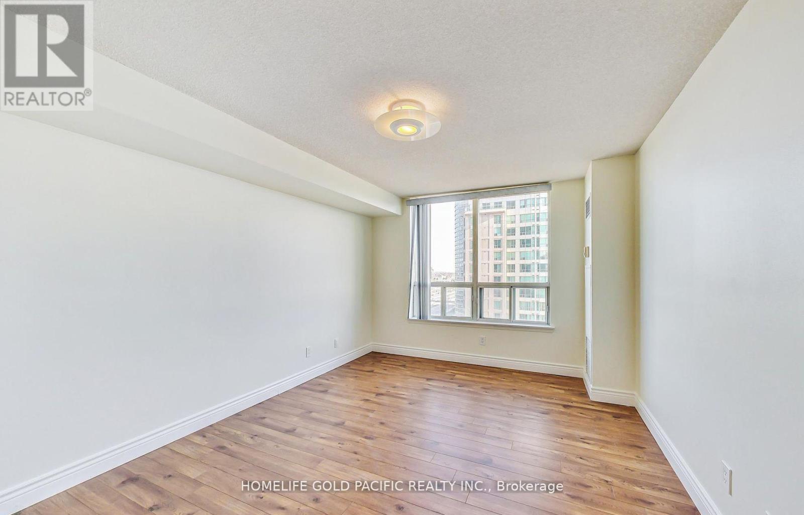 1604 - 88 CORPORATE DRIVE - Photo 17