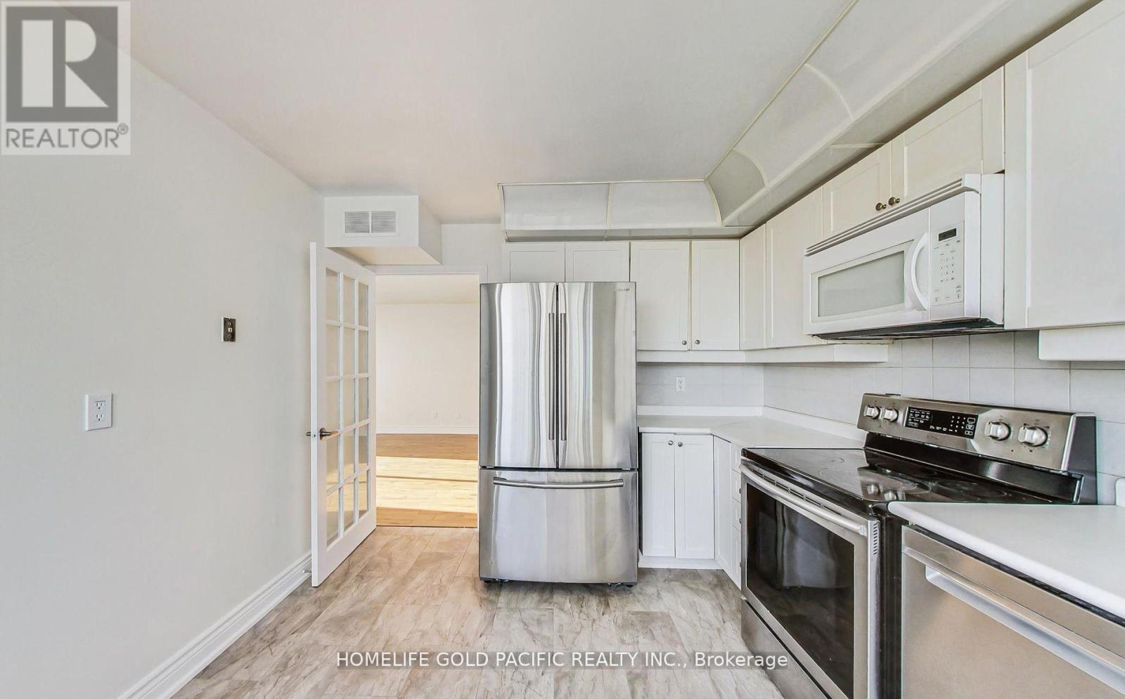 1604 - 88 CORPORATE DRIVE - Photo 18