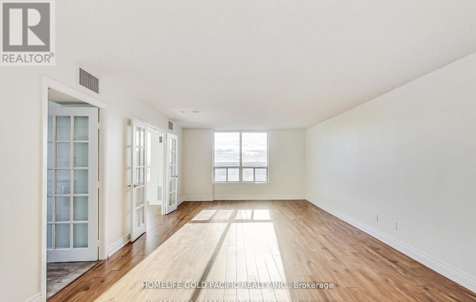 1604 - 88 CORPORATE DRIVE - Photo 21