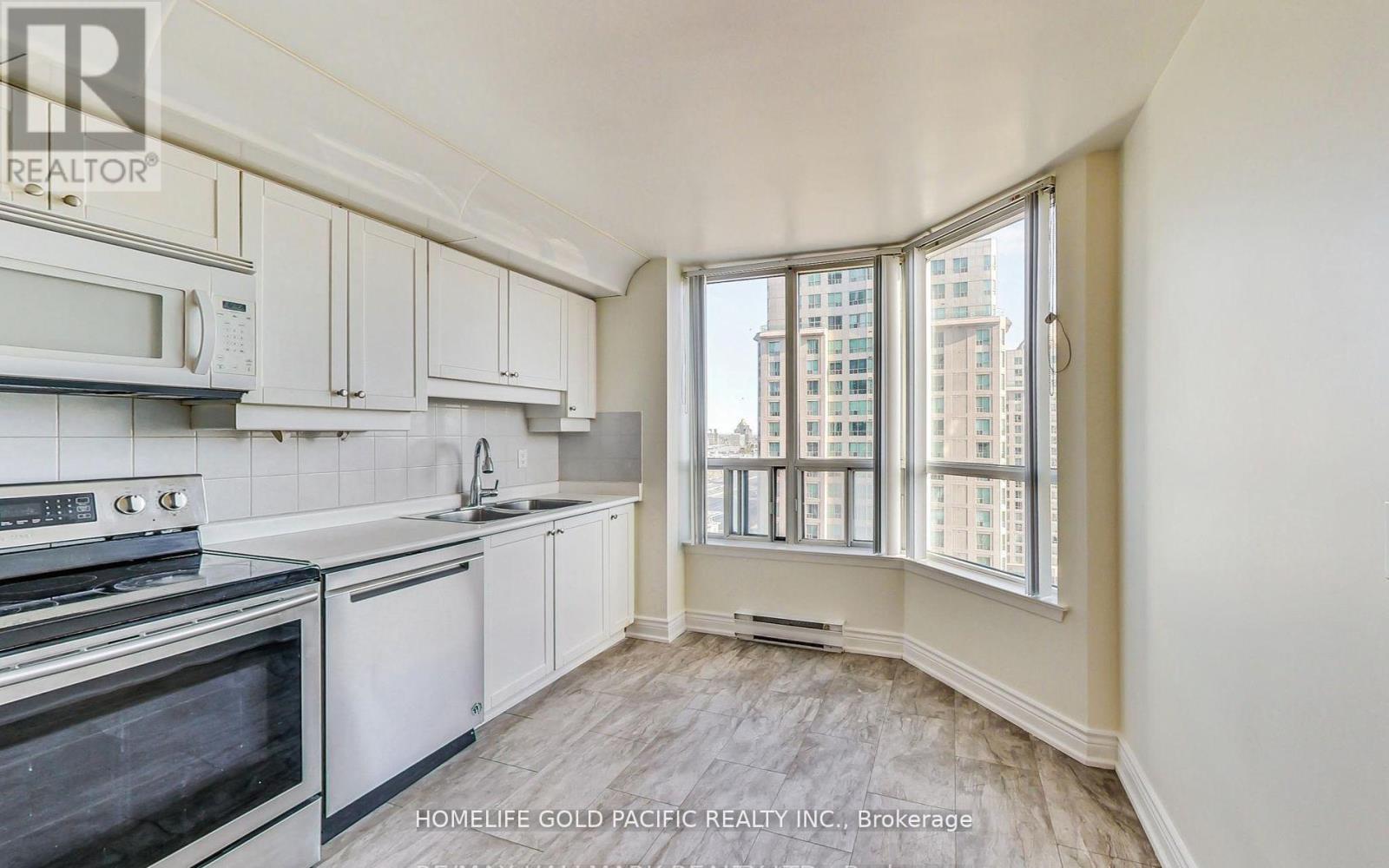 1604 - 88 CORPORATE DRIVE - Photo 28