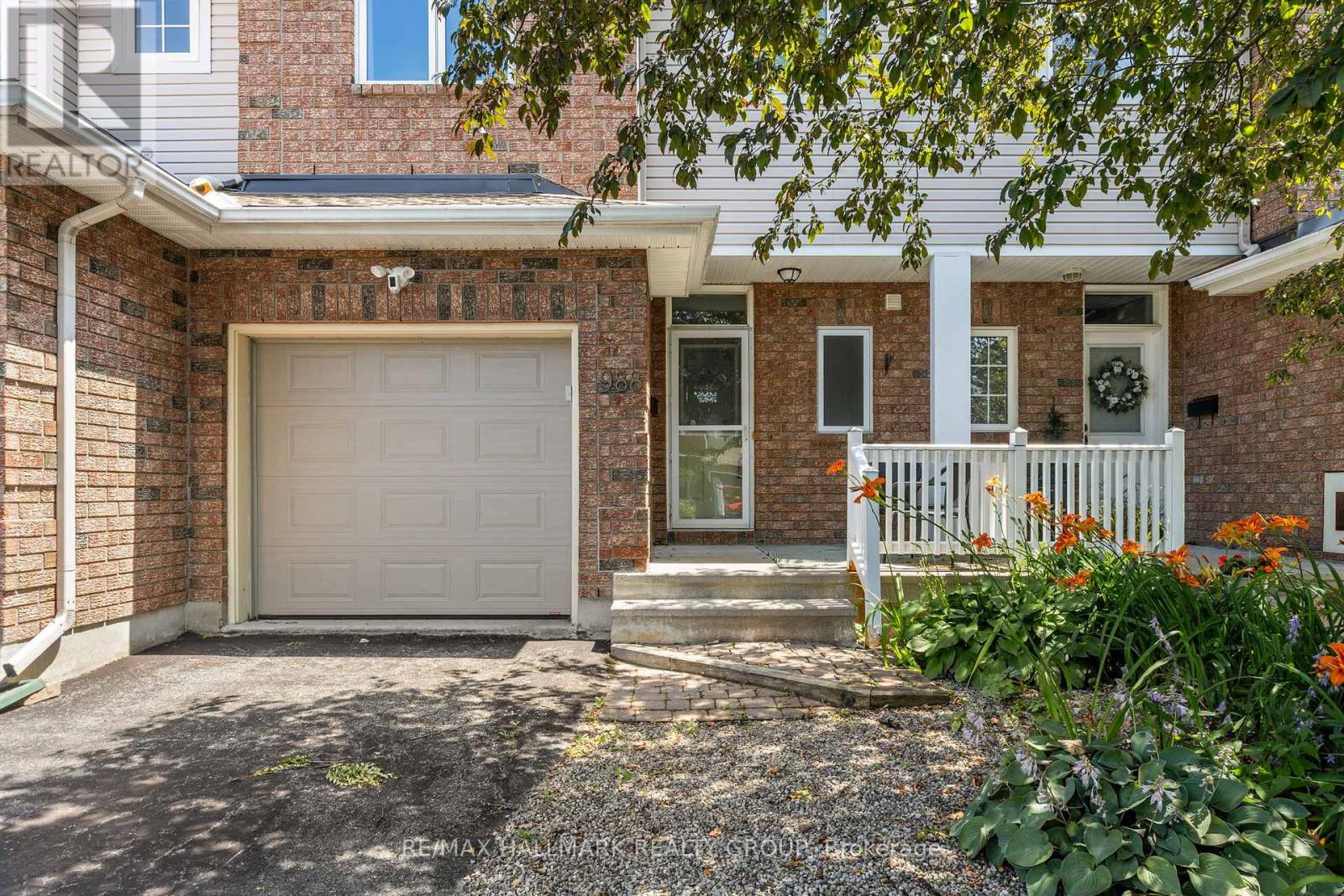 988 LUCILLE WAY, Ottawa