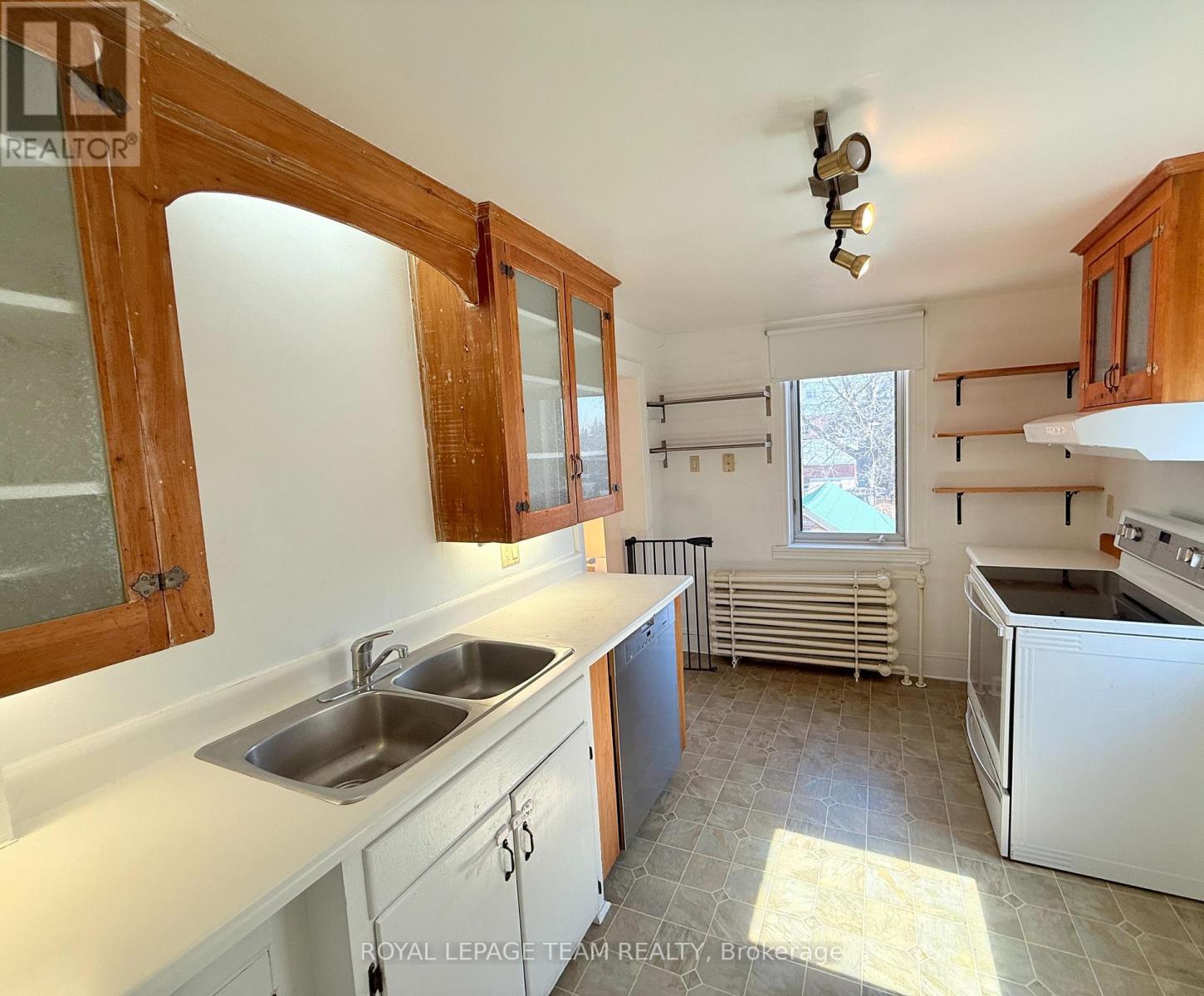 2 - 14 Galt Street, Ottawa, Ontario  K1S 4R4 - Photo 6 - X13536814