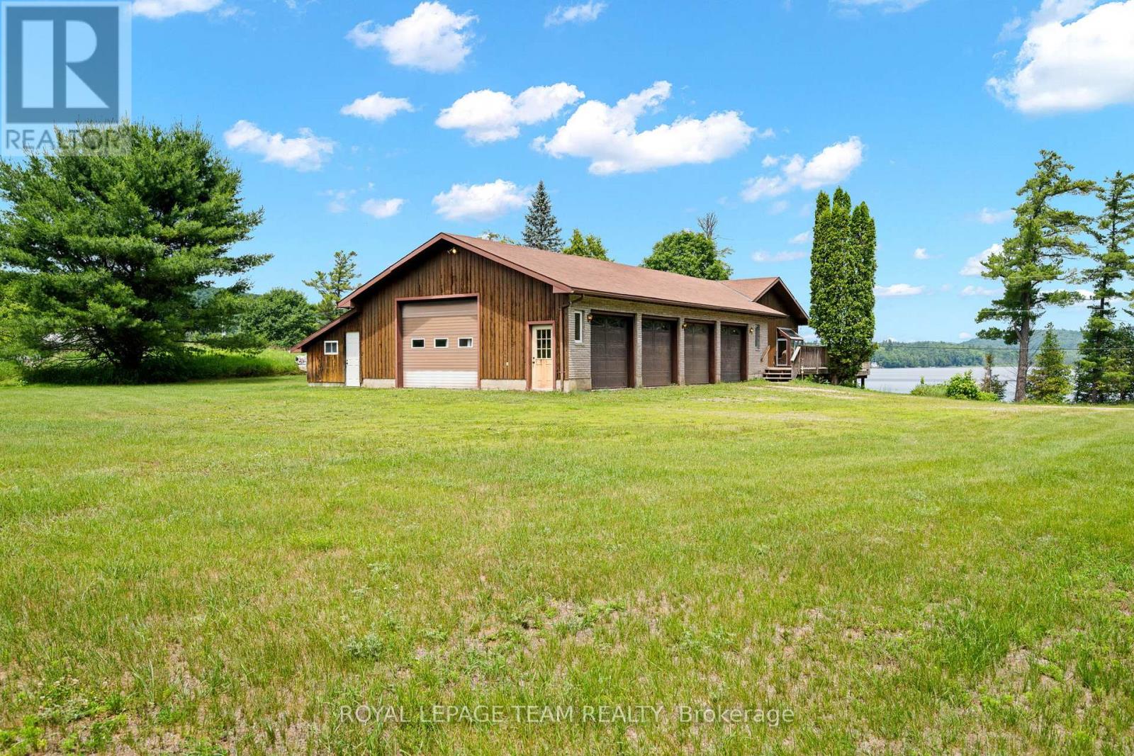 1551 Flower Station Road, Lanark Highlands, Ontario K0G 1K0 - Photo 4 - X13536852