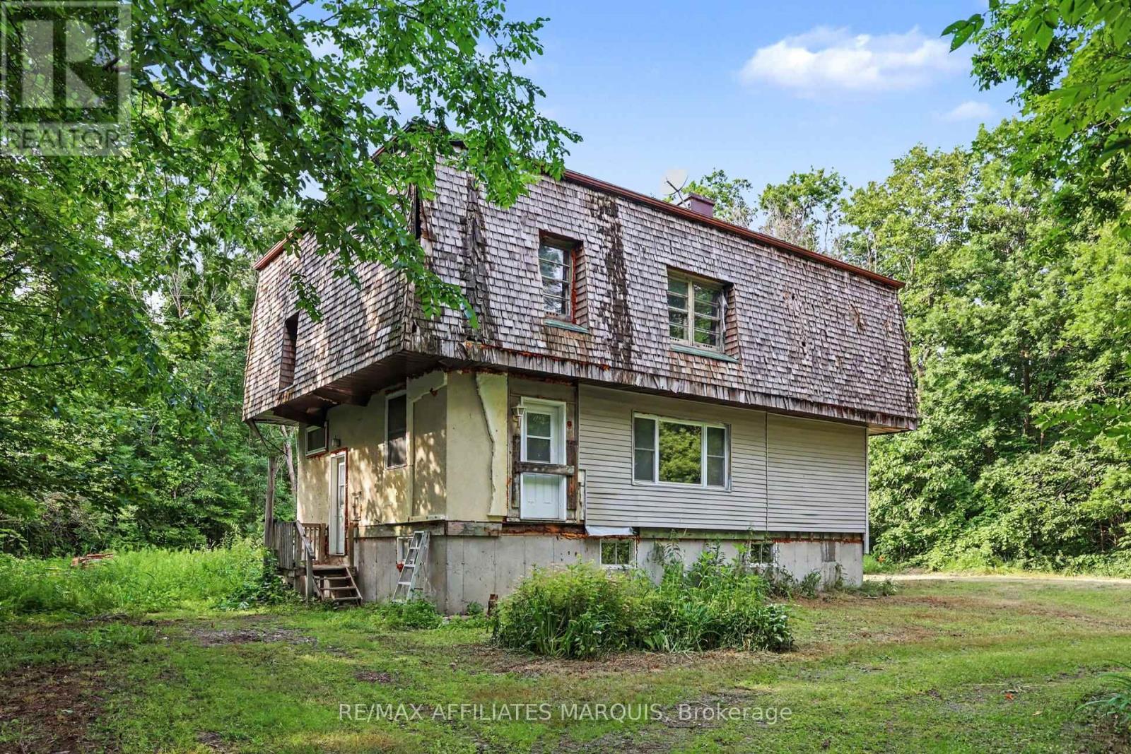 754 TOWNLINE ROAD, Rideau Lakes