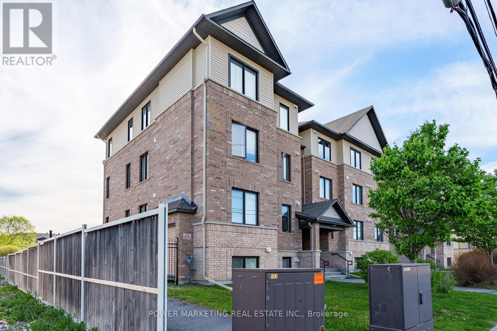 8 - 2240 Tenth Line Road, Ottawa, Ontario  K4A 0X7 - Photo 2 - X13536954