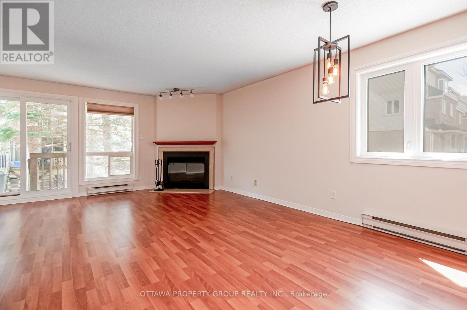442 Briston Private, Ottawa, Ontario  K1G 5R4 - Photo 8 - X13536988