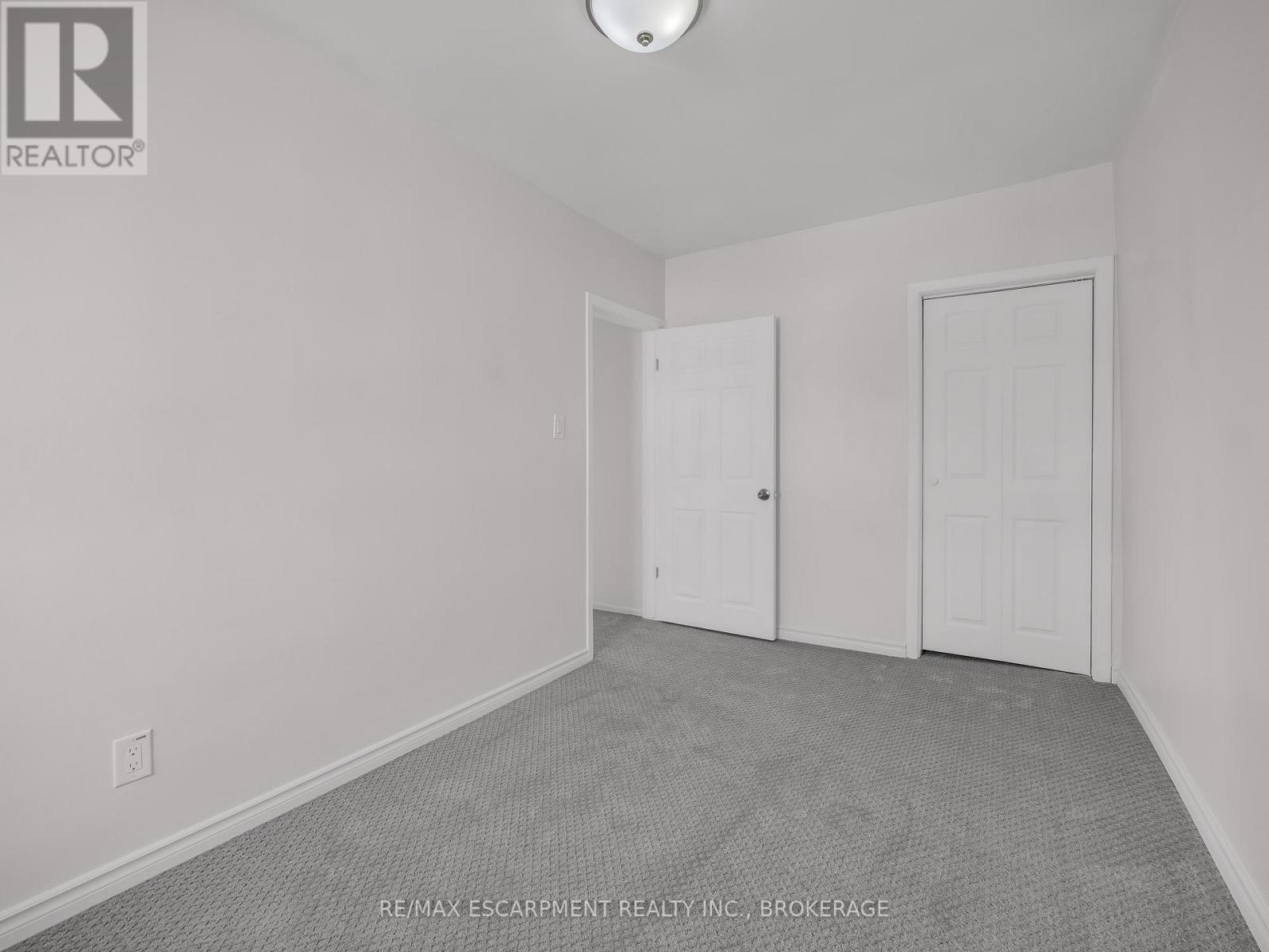 UPPER - 7 MAITLAND STREET