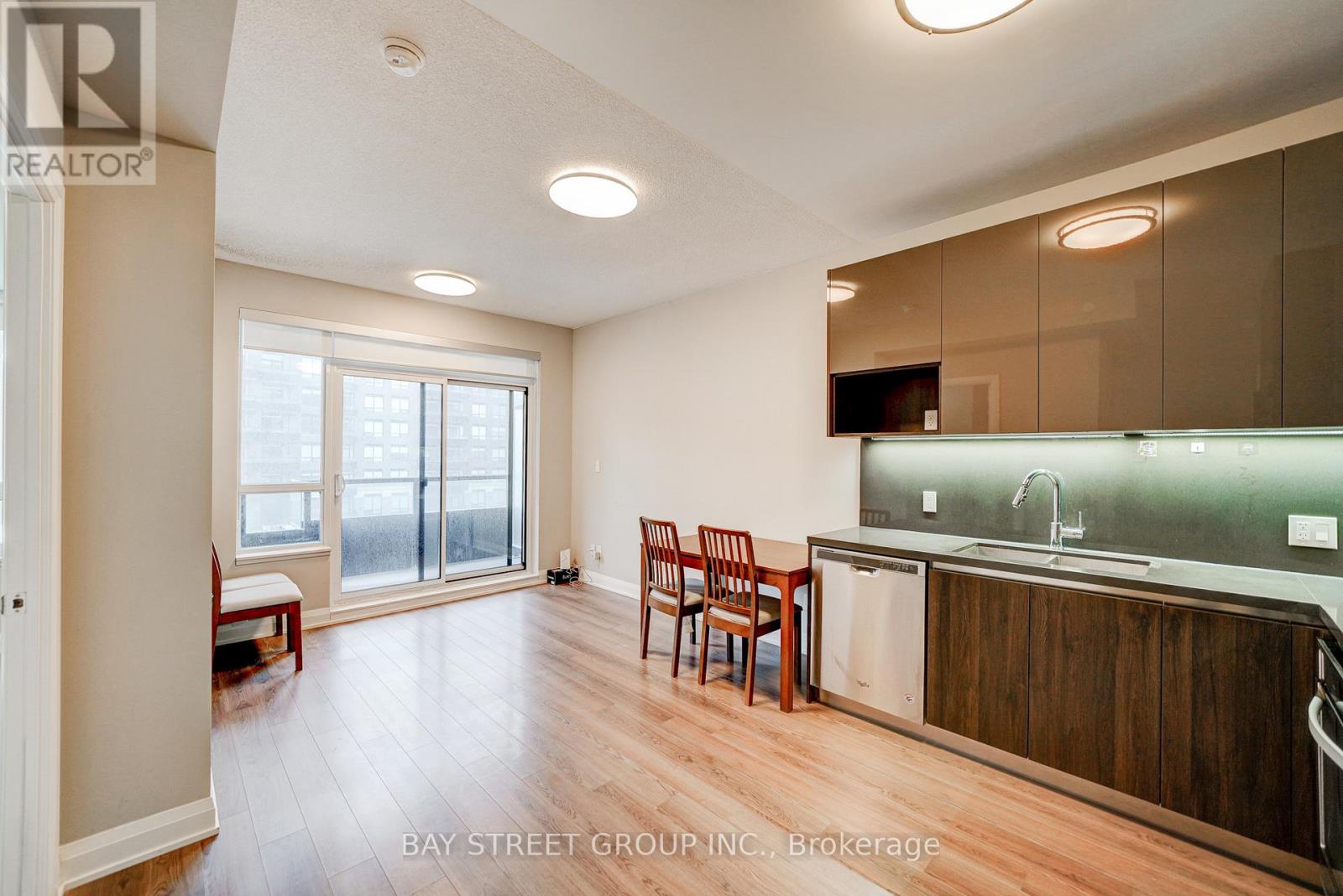 531 - 25 Water Walk Drive, Markham, Ontario  L6C 0G3 - Photo 15 - N13536768