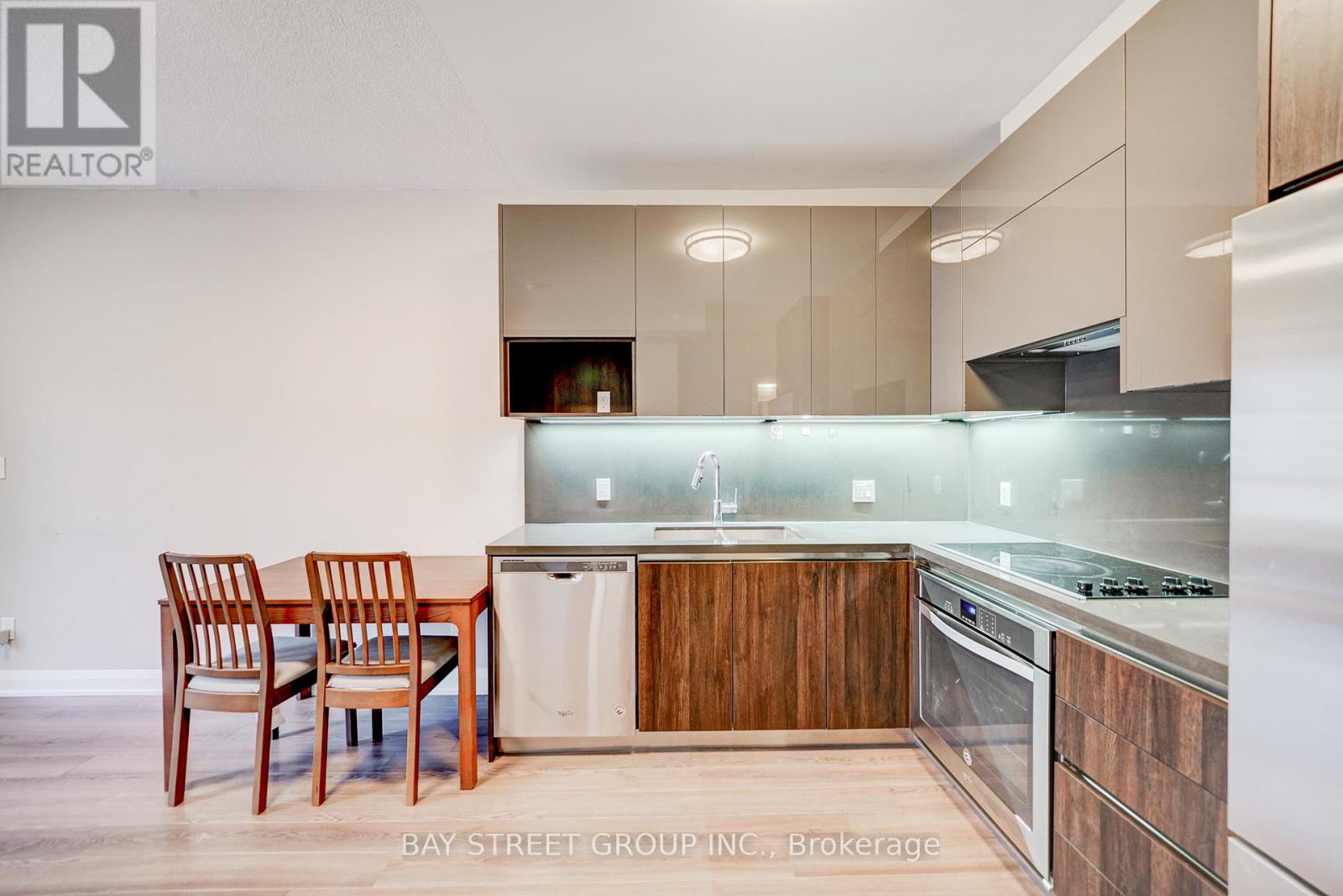 531 - 25 Water Walk Drive, Markham, Ontario  L6C 0G3 - Photo 16 - N13536768