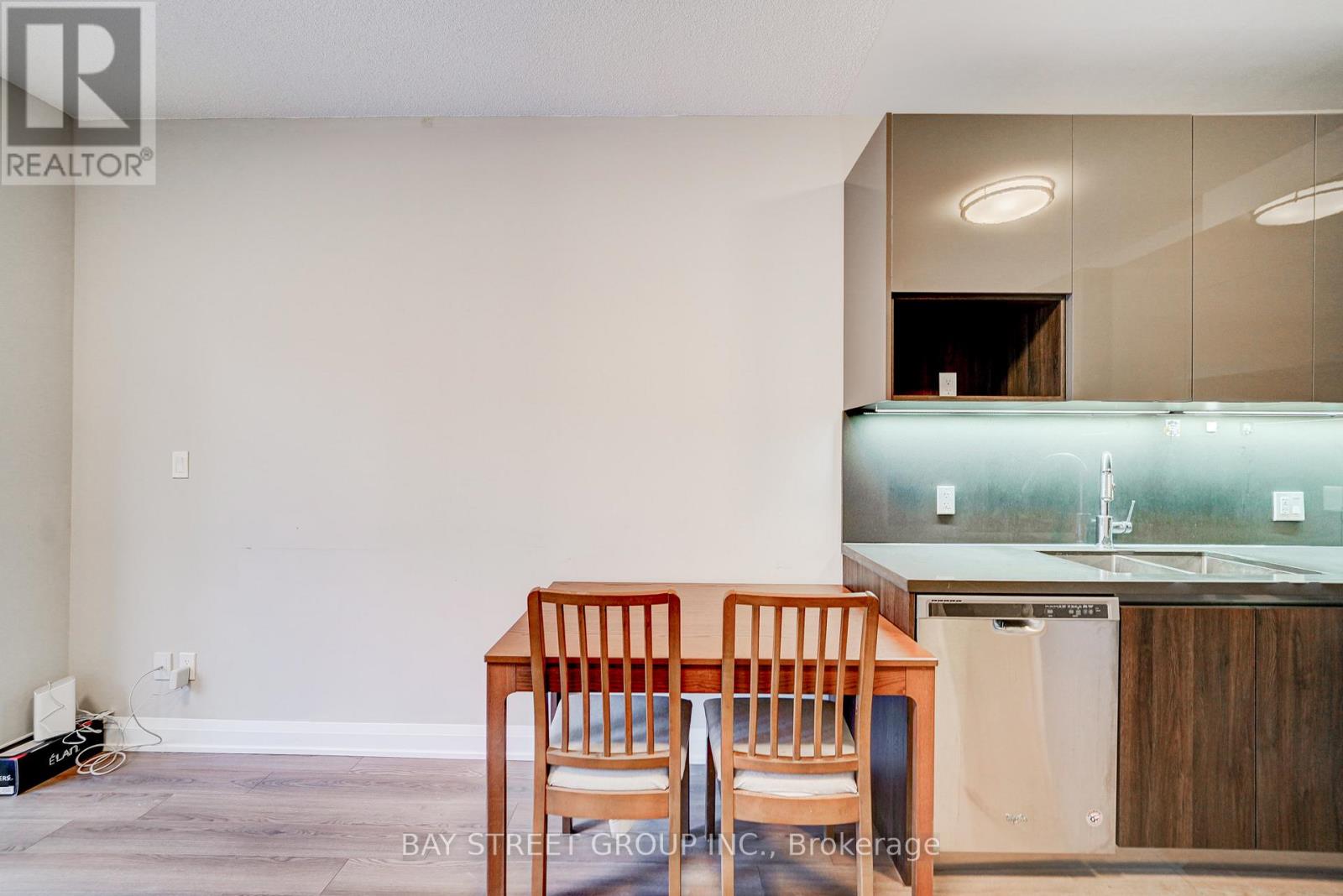 531 - 25 Water Walk Drive, Markham, Ontario  L6C 0G3 - Photo 19 - N13536768