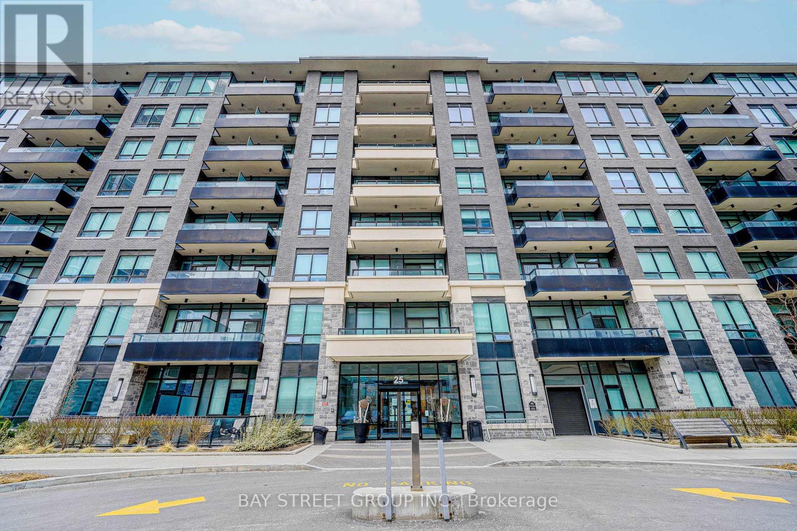 531 - 25 Water Walk Drive, Markham, Ontario  L6C 0G3 - Photo 3 - N13536768