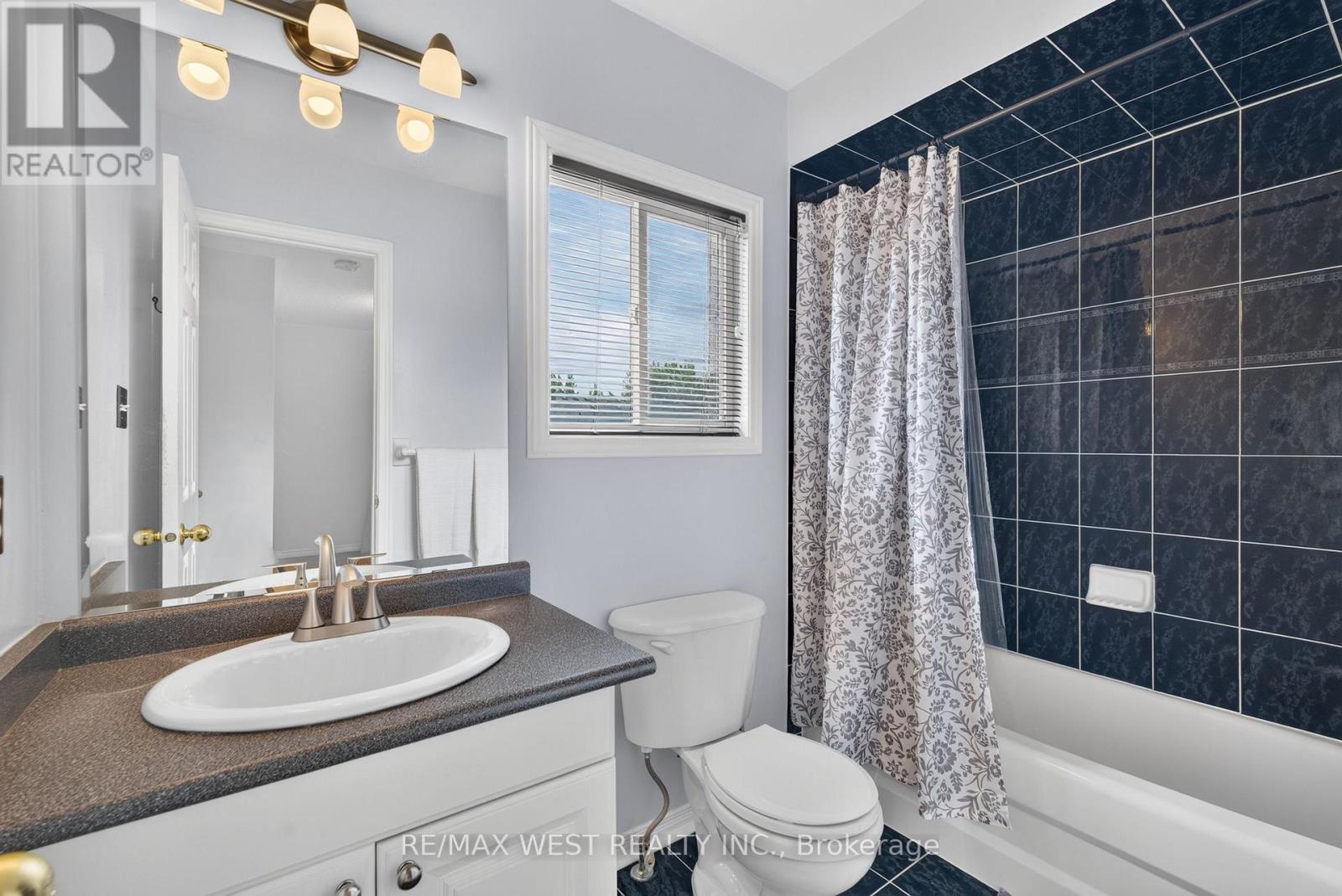 49 Sonoma Boulevard, Vaughan, Ontario  L4H 1V2 - Photo 11 - N13536776