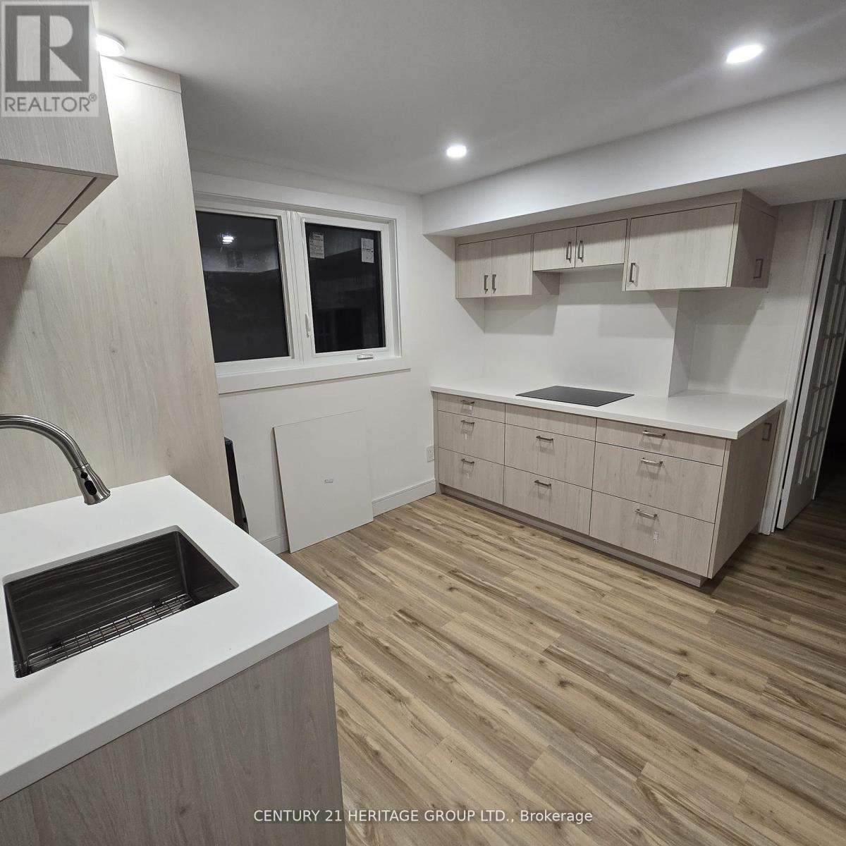 Bsmt - 18 Lippincott Court, Richmond Hill, Ontario  L4C 7M4 - Photo 6 - N13536890
