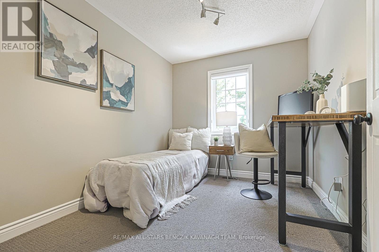 31 Queen's Plate Drive, Markham, Ontario  L6C 2A9 - Photo 16 - N13537000