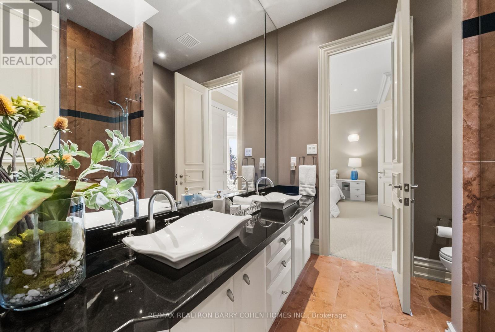 15 Sylvia Court, Markham, Ontario  L6C 1B1 - Photo 34 - N13537014