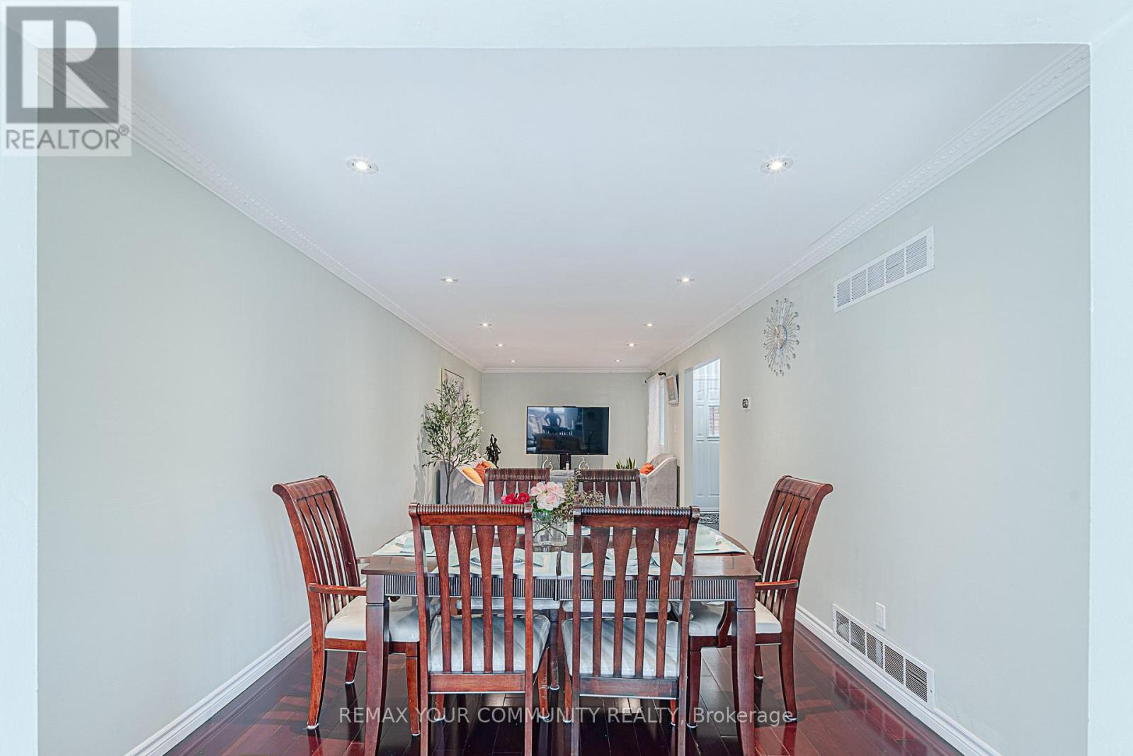 66 Trafford Crescent, Markham, Ontario  L3R 7J2 - Photo 10 - N13537044