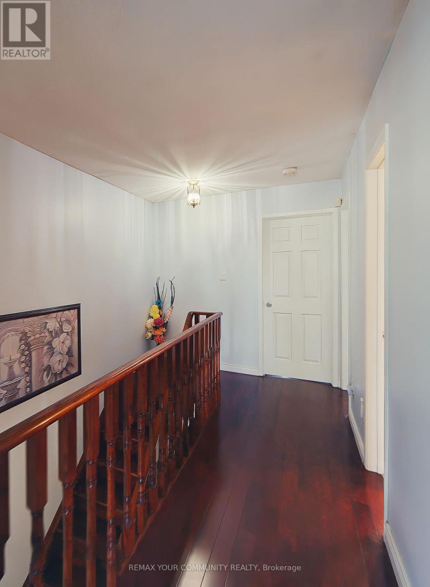 66 Trafford Crescent, Markham, Ontario  L3R 7J2 - Photo 14 - N13537044