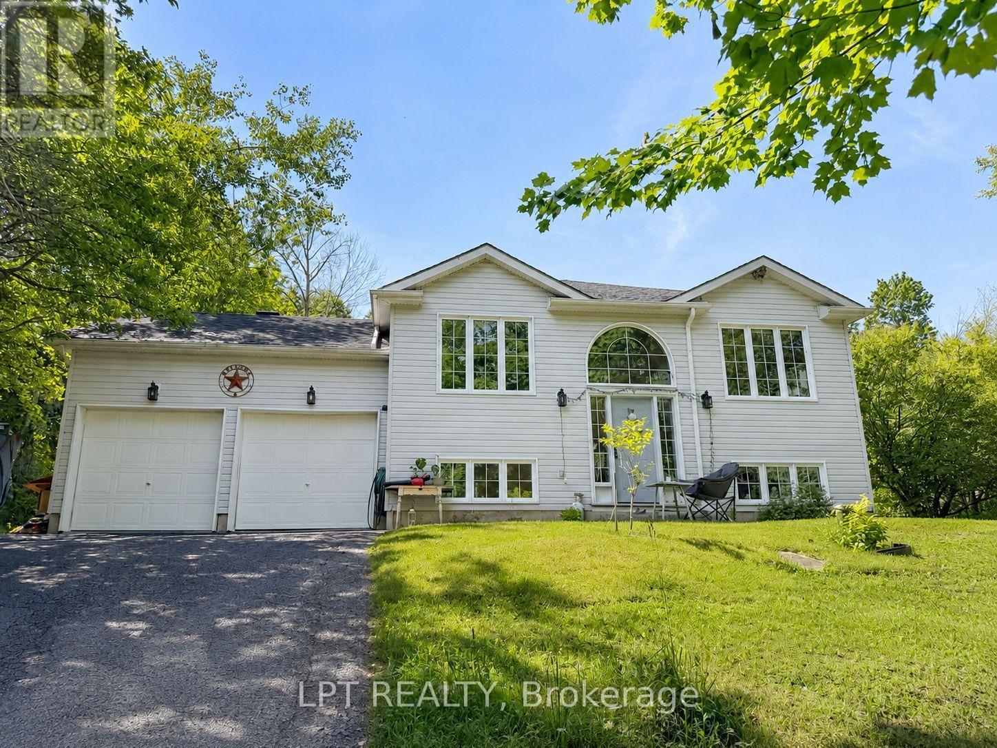 144 Shoreline Drive, Oro-Medonte, Ontario  L0L 1T0 - Photo 1 - S13536832