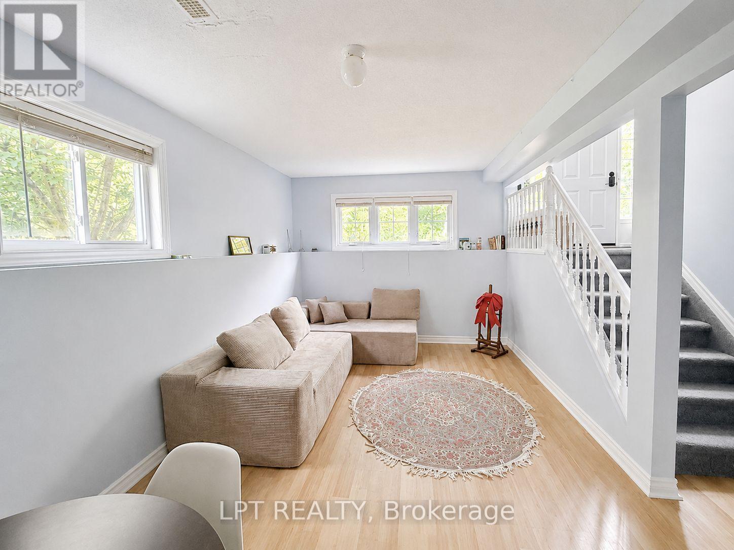 144 Shoreline Drive, Oro-Medonte, Ontario  L0L 1T0 - Photo 12 - S13536832