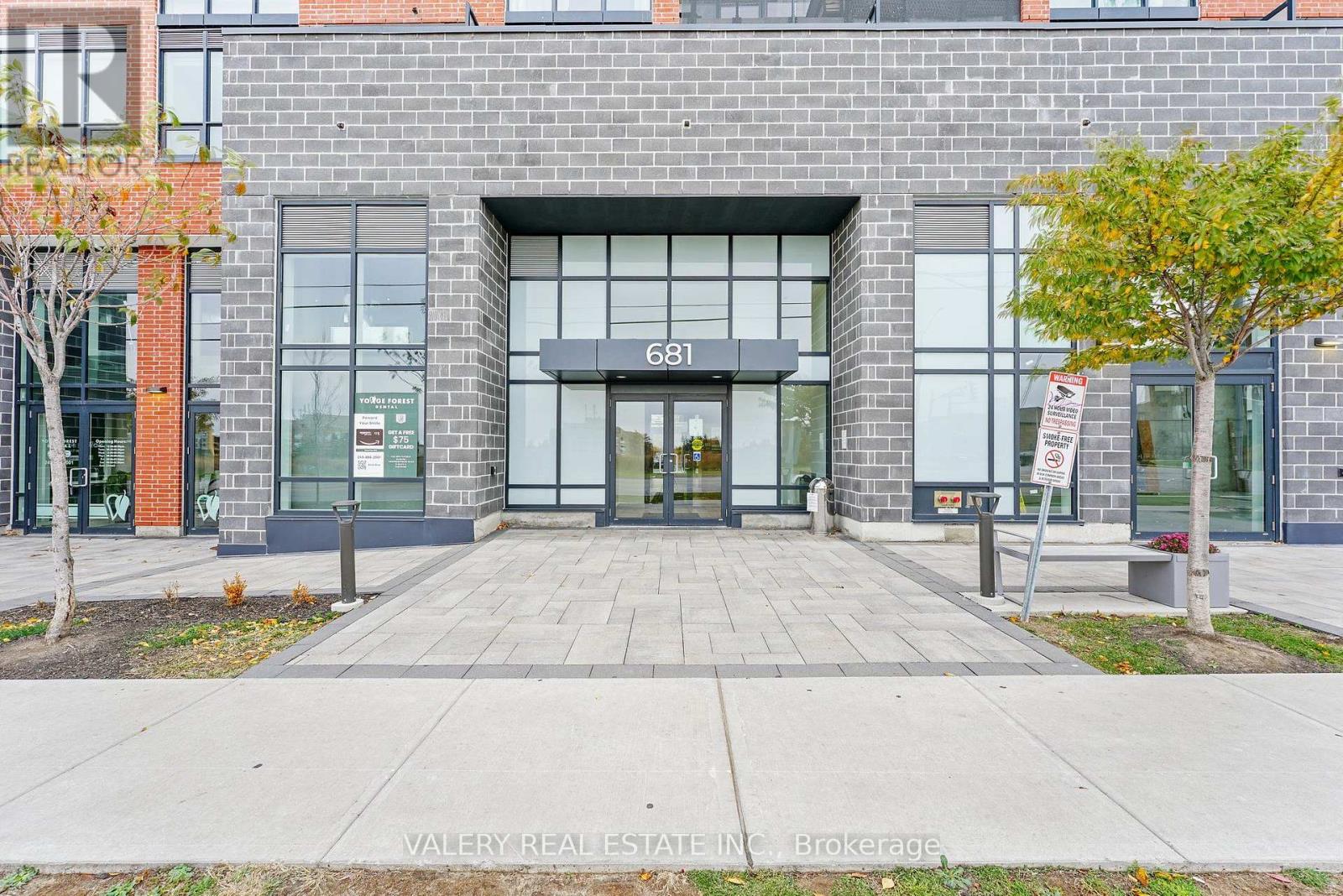 615 - 681 Yonge Street, Barrie, Ontario  L4N 4E8 - Photo 2 - S13536980