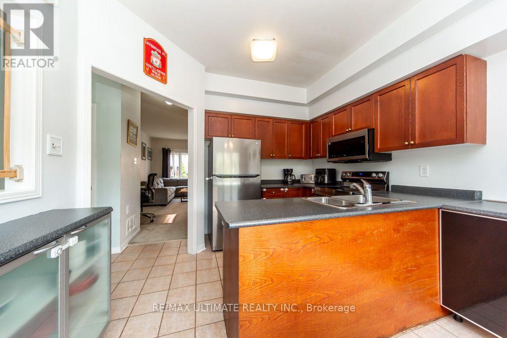 52 Bluewater Court, Toronto, Ontario  M8V 4A9 - Photo 13 - W13536710