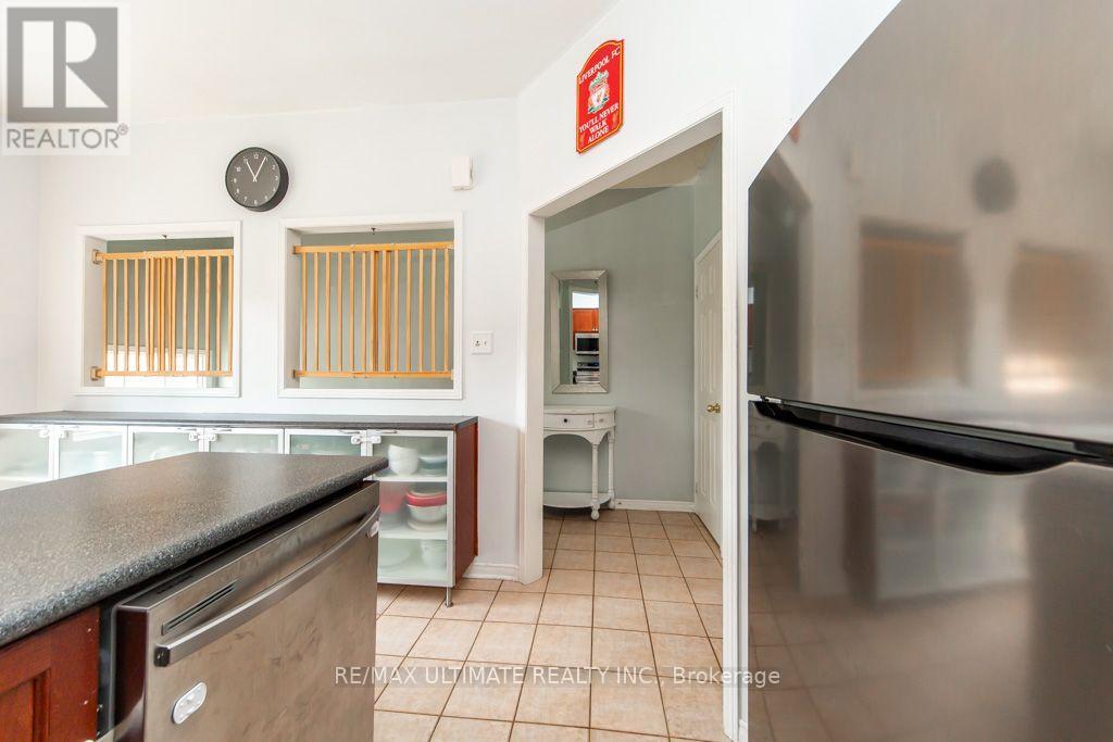 52 Bluewater Court, Toronto, Ontario  M8V 4A9 - Photo 15 - W13536710