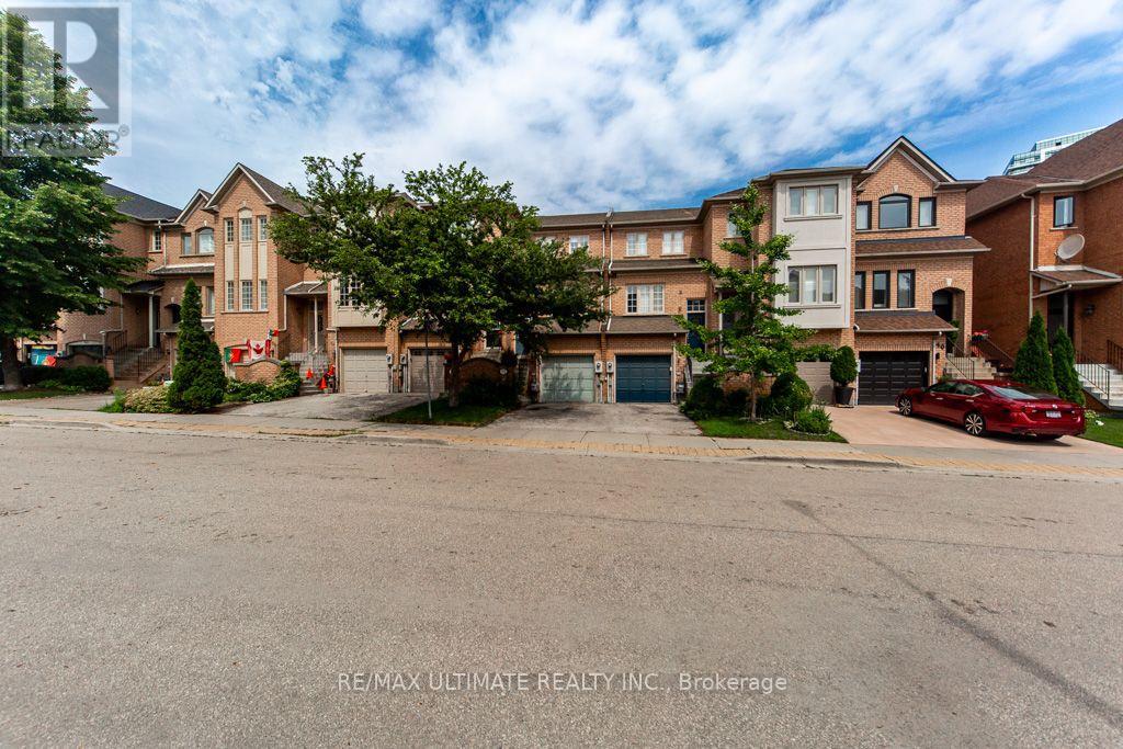 52 Bluewater Court, Toronto, Ontario  M8V 4A9 - Photo 3 - W13536710