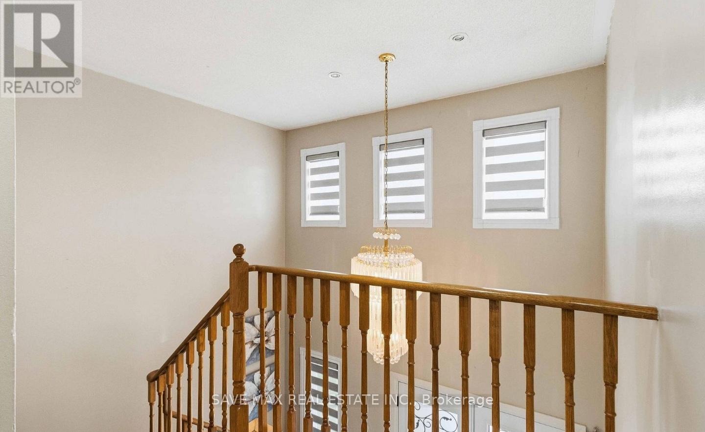 Upper - 18 Salonica Road, Brampton, Ontario  L7A 3K9 - Photo 13 - W13536740