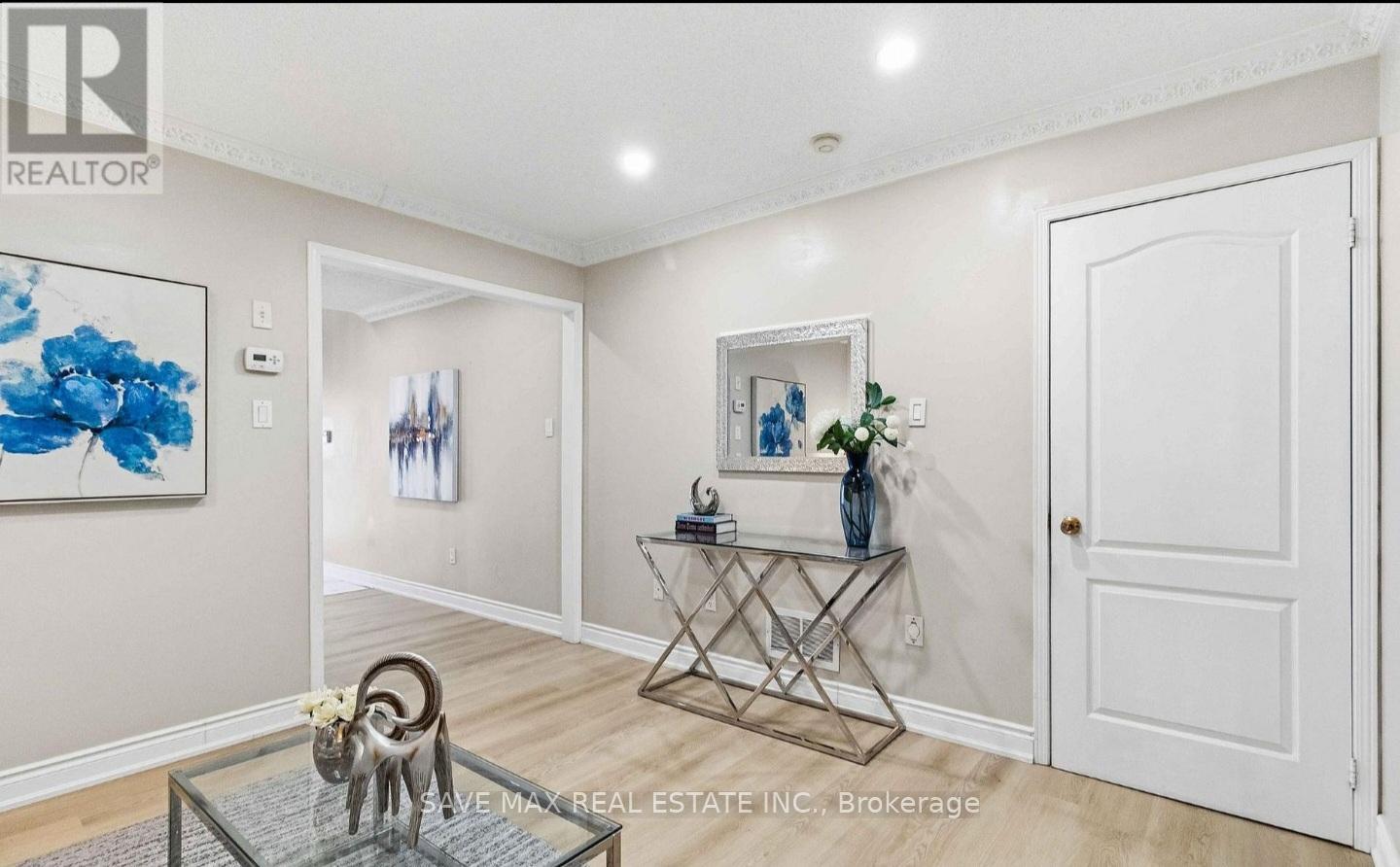 Upper - 18 Salonica Road, Brampton, Ontario  L7A 3K9 - Photo 6 - W13536740