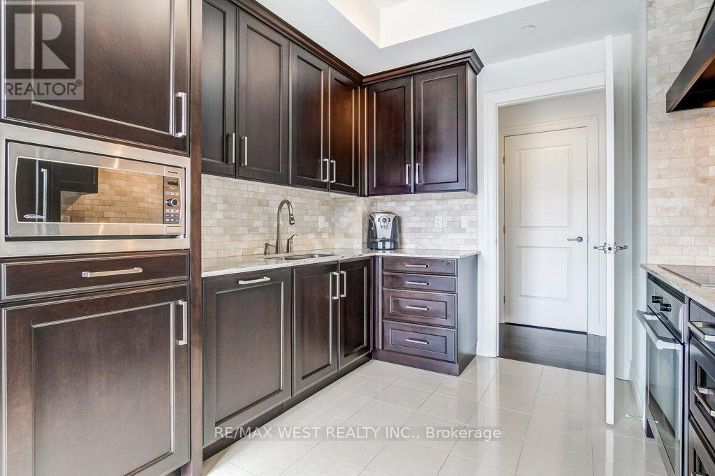 105 - 30 Old Mill Road, Toronto, Ontario  M8X 0A5 - Photo 12 - W13536924