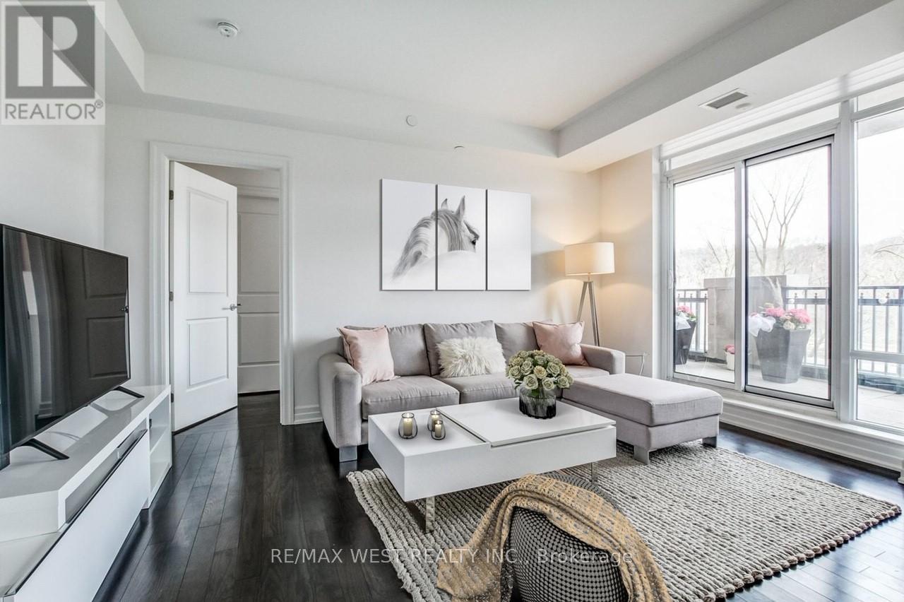 105 - 30 Old Mill Road, Toronto, Ontario  M8X 0A5 - Photo 8 - W13536924