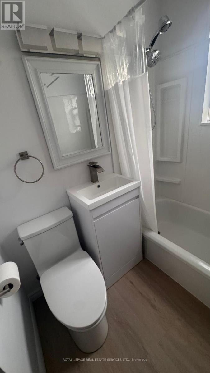 203 - 55a Long Branch Avenue, Toronto, Ontario  M8W 3J1 - Photo 3 - W13536964