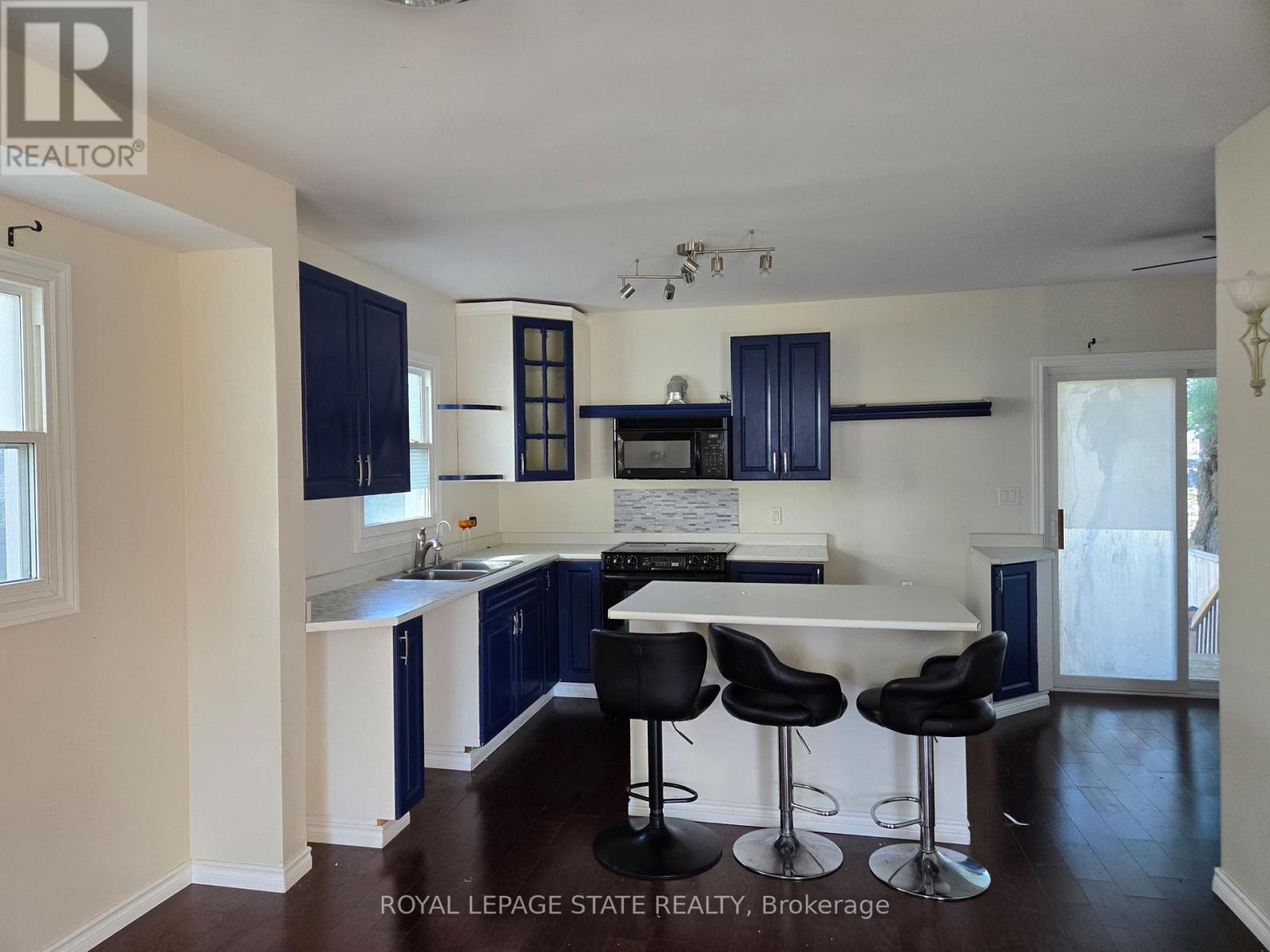 4249 Elgin Street, Niagara Falls, Ontario L2E 2X7 - Photo 6 - X13536824