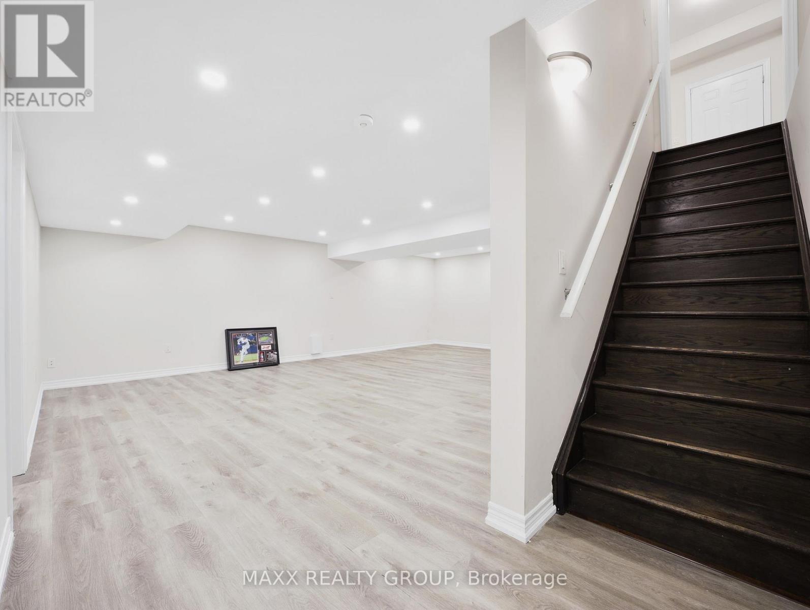 9354 Shoveller Drive, Niagara Falls, Ontario  L2H 0M3 - Photo 36 - X13536894