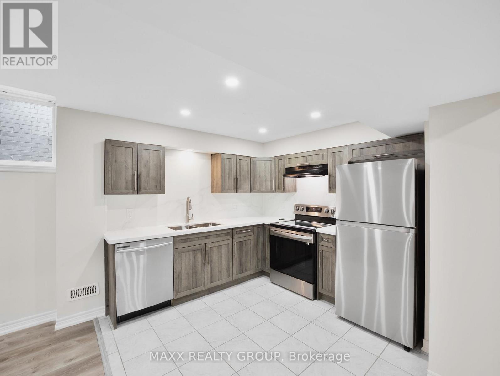 9354 Shoveller Drive, Niagara Falls, Ontario  L2H 0M3 - Photo 39 - X13536894