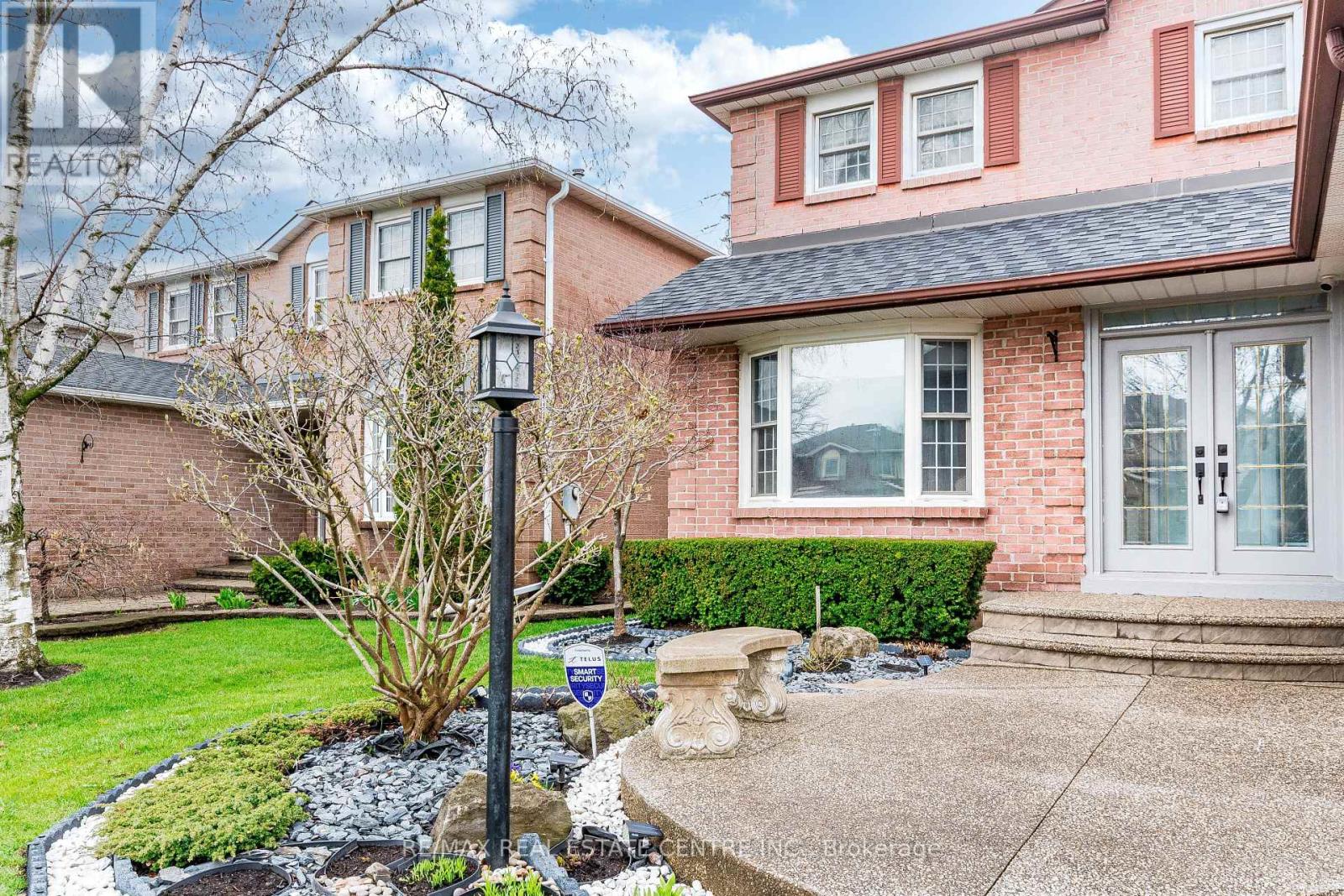 339 Parklane Road, Oakville, Ontario  L6H 4J4 - Photo 25 - W13536574