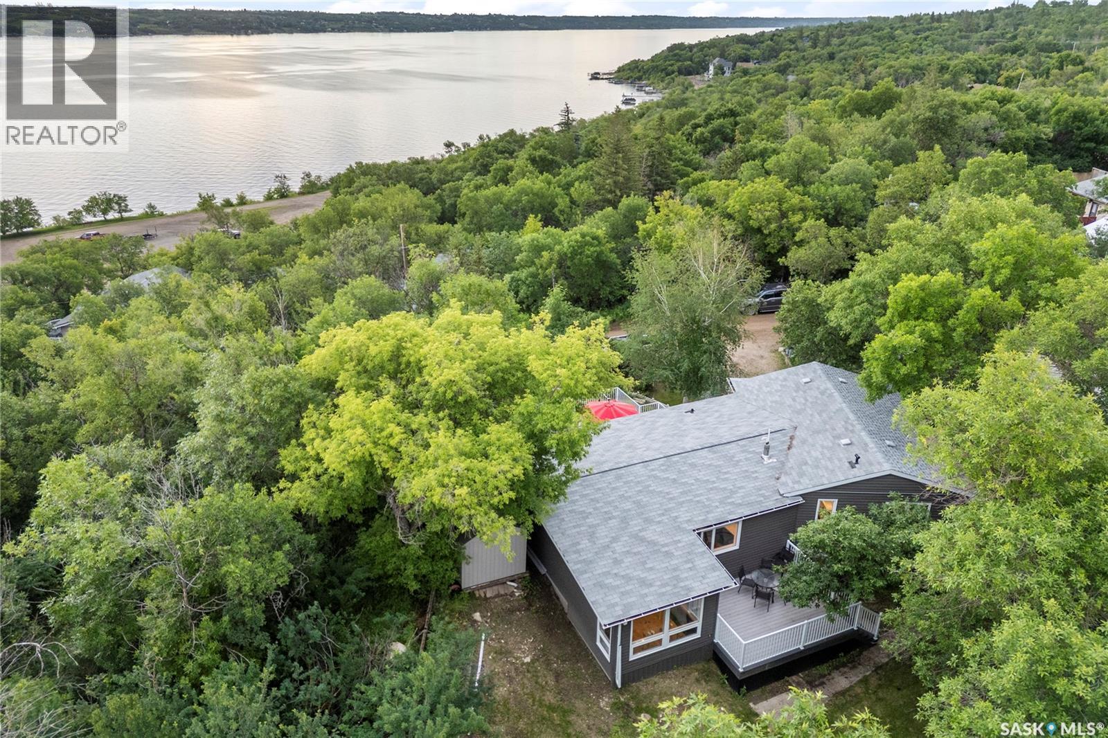 342 4th Street E, Regina Beach, Saskatchewan  S0G 4C0 - Photo 40 - SK041702