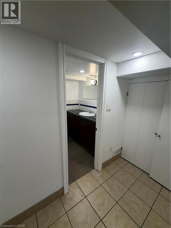 98 Limeridge Road E Unit# Lower Level, Hamilton, Ontario  L9A 2S3 - Photo 13 - 40837950