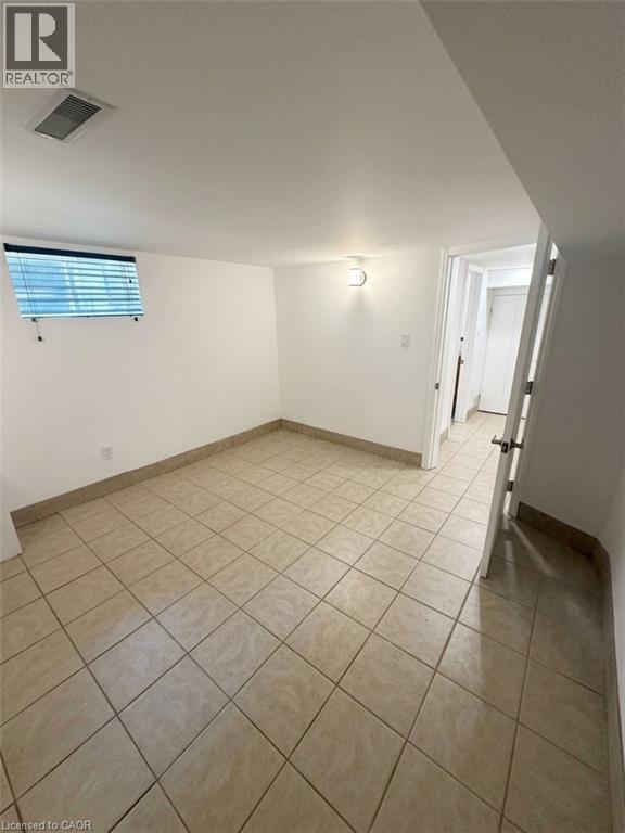 98 Limeridge Road E Unit# Lower Level, Hamilton, Ontario  L9A 2S3 - Photo 17 - 40837950