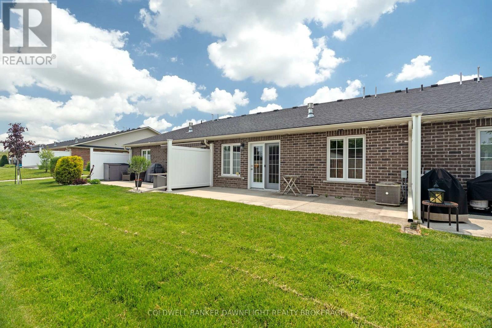 40 Devon Drive, South Huron, Ontario  N0M 1S3 - Photo 37 - X13537108