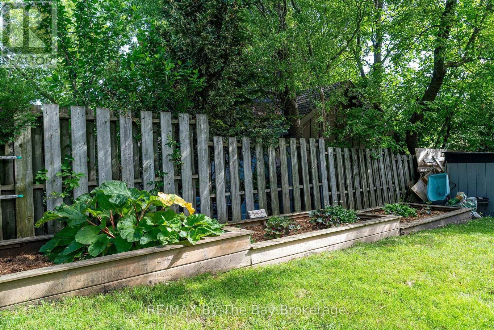 8 Harben Court, Collingwood, Ontario  L9Y 4L8 - Photo 43 - S13537290