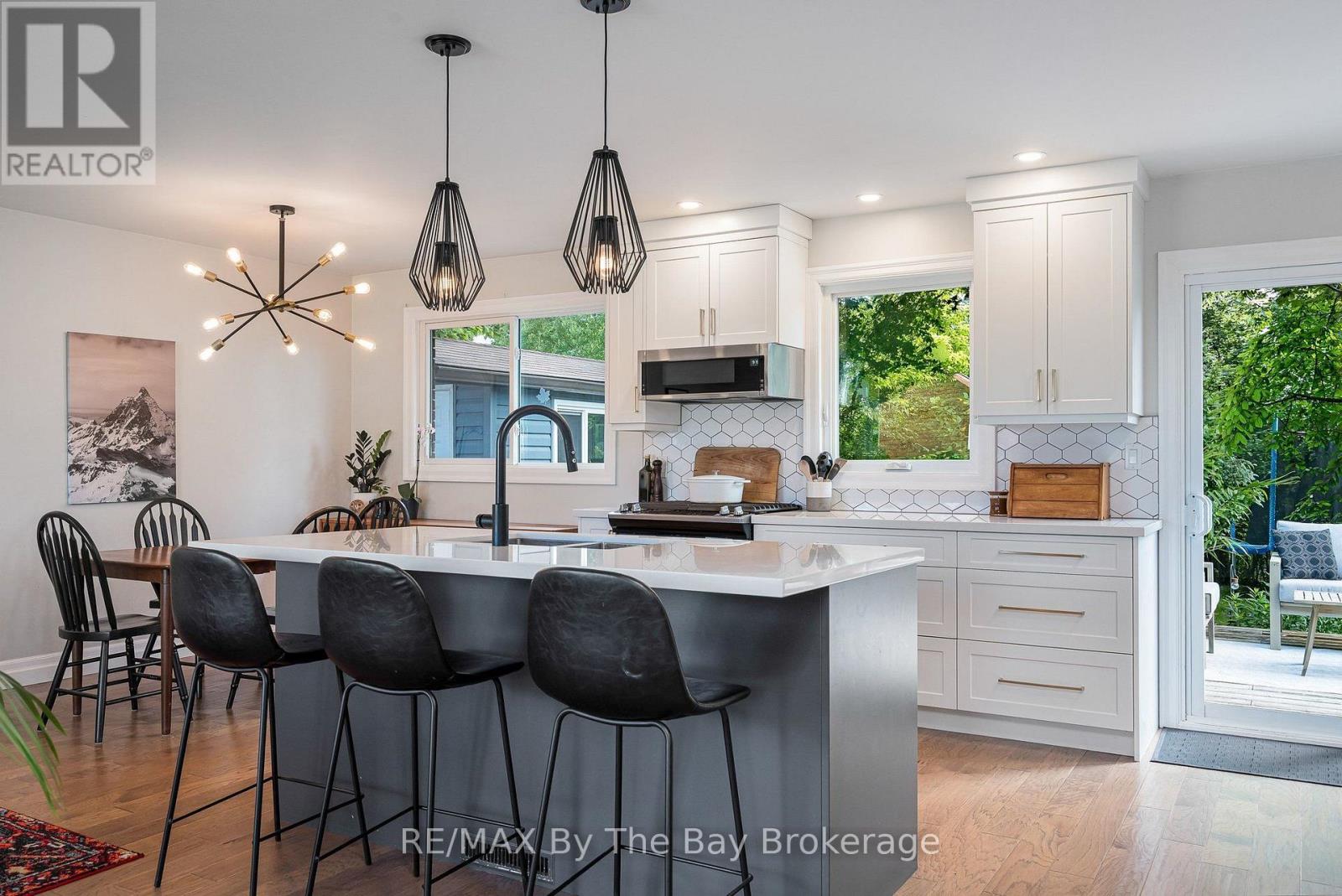 8 Harben Court, Collingwood, Ontario  L9Y 4L8 - Photo 6 - S13537290